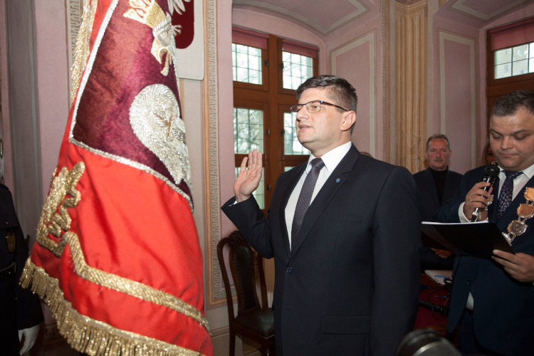 Krzysztof Rąkowski składa ślubowanie